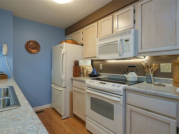 5th image of 5232 Mallard Dr