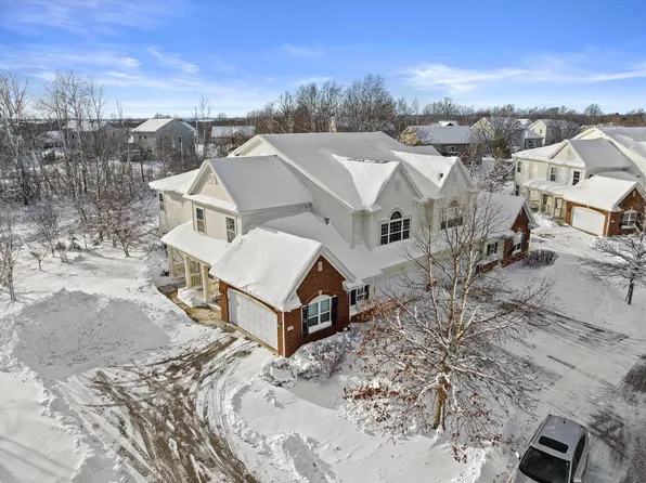 W205N16463 Cranberry Creek LANE #1403, Jackson, WI 53037