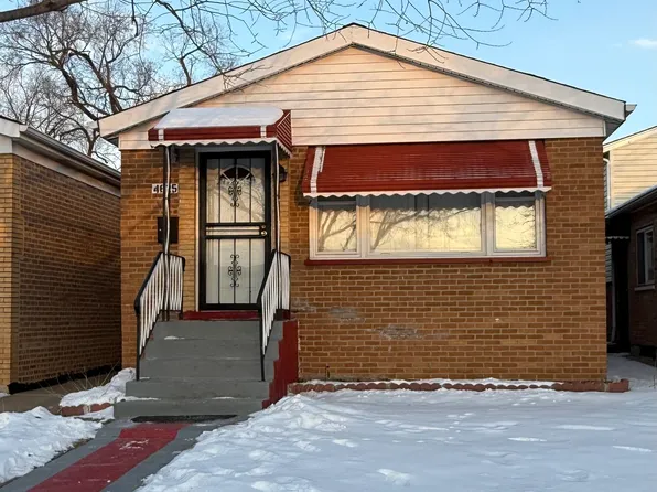 4625 S Laramie Ave, Chicago, IL 60638
