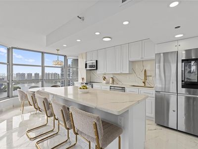 3500 Mystic Pointe Dr APT 2908, Aventura, FL, 33180
