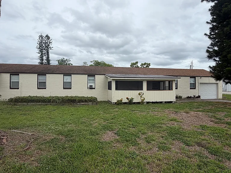 603 Center Rd #B — Photo 3