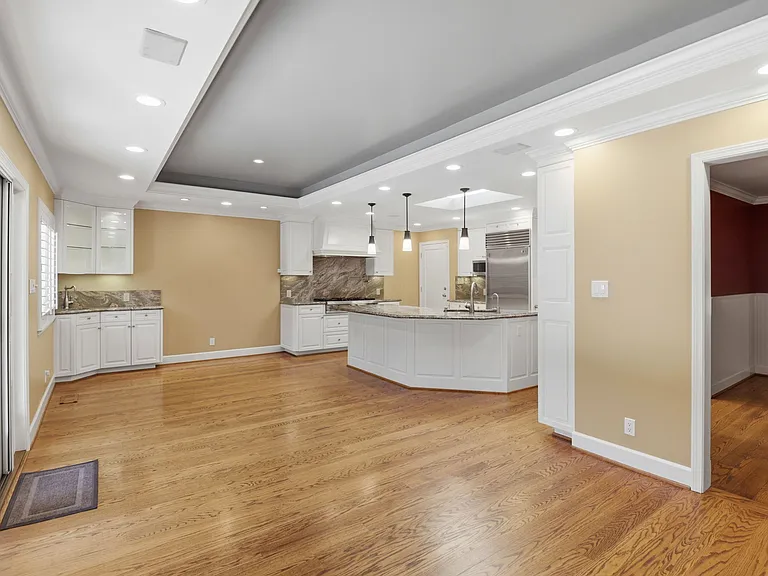 148 Cedar St — Photo 18