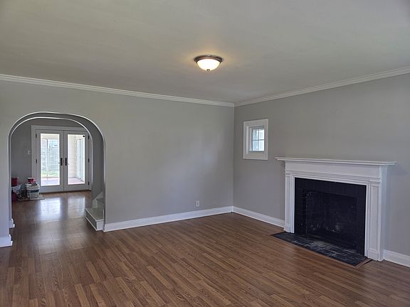2nd image of 3010 Wirth Ave