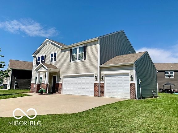 2nd image of 2066 Amur Ct