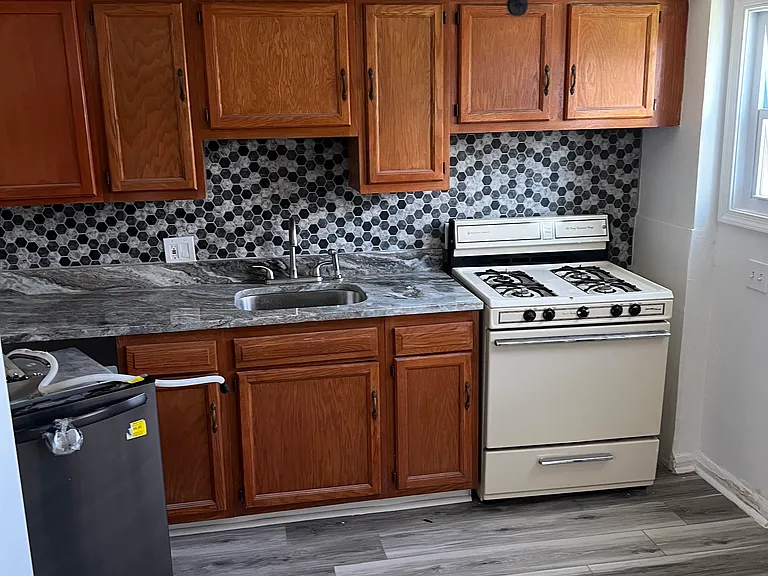 7230 Conley St — Photo 23