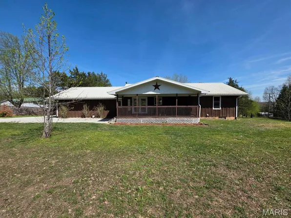 966 Cleveland Rd, Houston, MO 65483