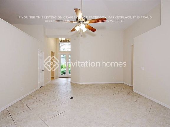 2nd image of 371 Lynbrooke Ln
