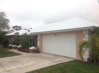 417 NE Midvale St, Port Saint Lucie, FL 34983