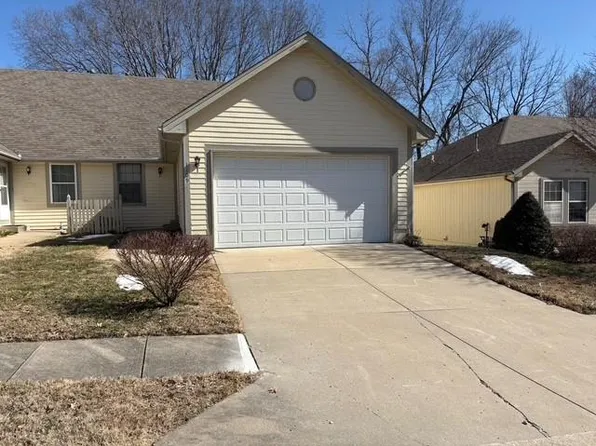 1109 NE 83rd Ter, Kansas City, MO 64118