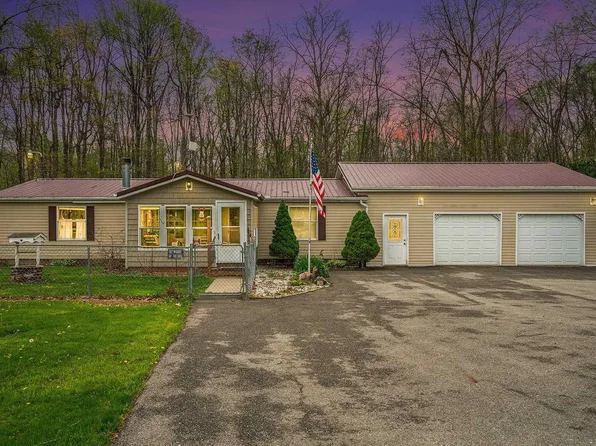 4011 W 50th Rd S, Kimmell, IN 46760