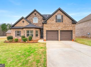 3310 Alhambra Cir, Hampton, GA 30228