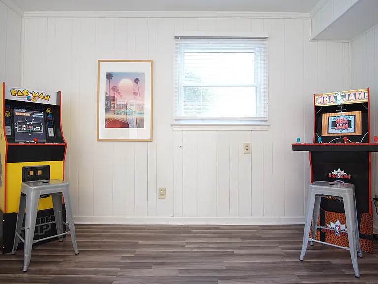 8822 Nottoway Dr — Photo 22