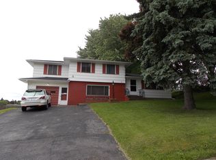 444 Pardee Rd, Irondequoit, NY 14609