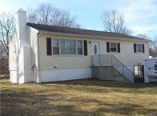 36 Robinhood Rd, Danbury, CT 06811