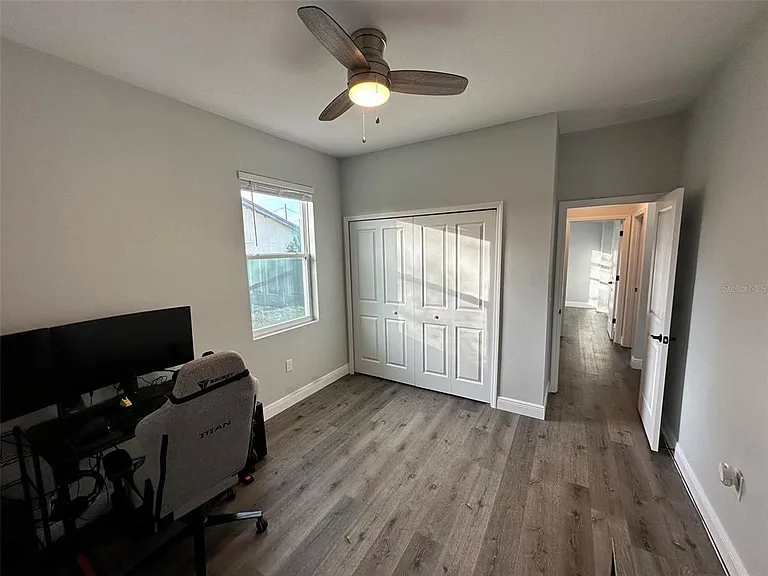 1361 Sacramento St — Photo 20