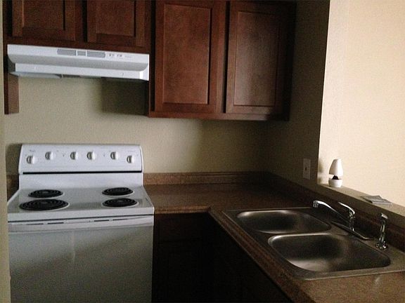 4th image of 4145 N Longview Ave APT 26