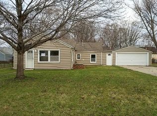 632 Wood Ave, Machesney park, IL 61115