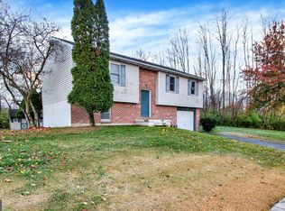 618 William Penn Blvd, Womelsdorf, PA