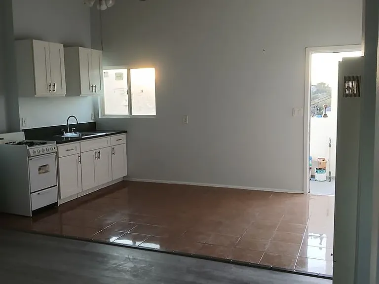 1616 Yosemite Dr — Photo 46