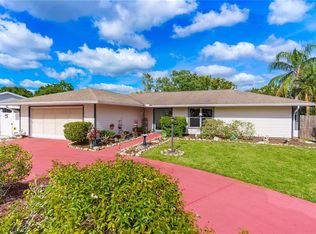 2495 Nodosa Dr, Sarasota, FL 34232