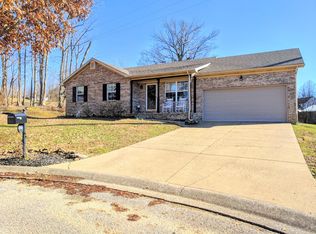 4702 White Oak Ct, Evansville, IN 47712