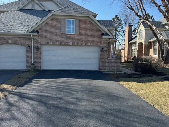 1213 Ashbrook Ct, Darien, IL 60561