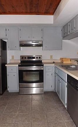3rd image of 17452 Silver Fox Dr APT F