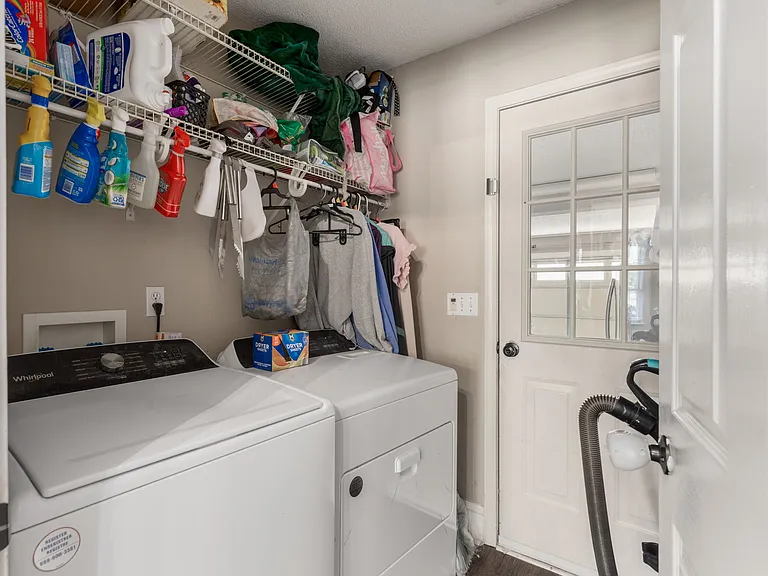428 Cross Creek Way — Photo 22