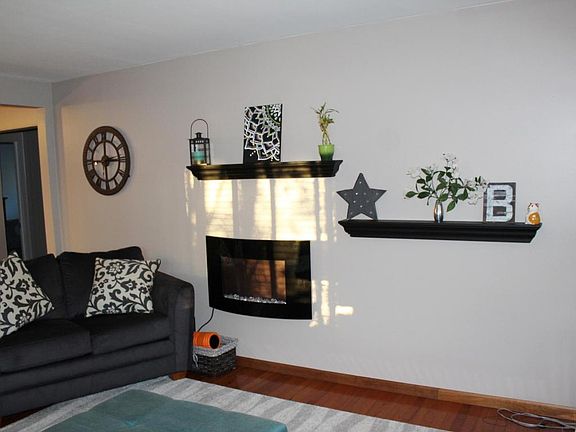 5th image of 1167 Wilke St