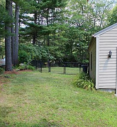 3rd image of 131 Wood Cove Dr