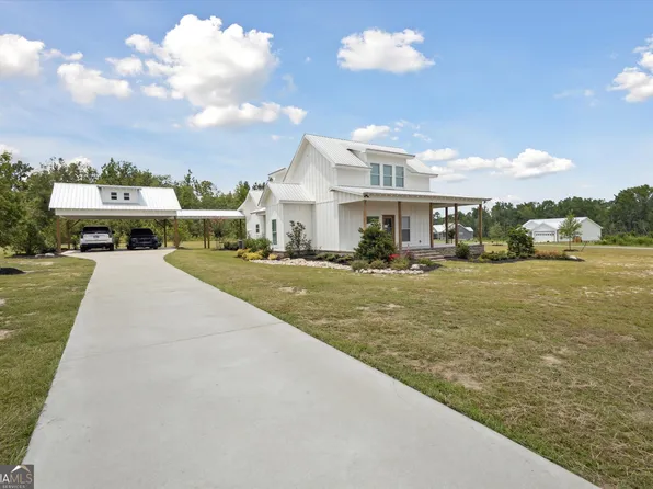 1513 Paris Ave, Swainsboro, GA 30401