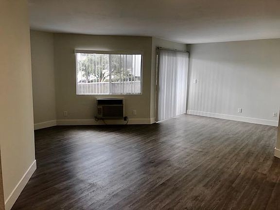 4th image of 3782 1st Ave APT 105