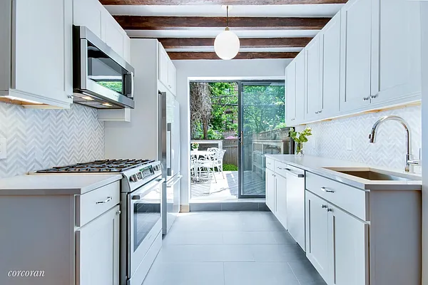 Sold by Corcoran | media 13
