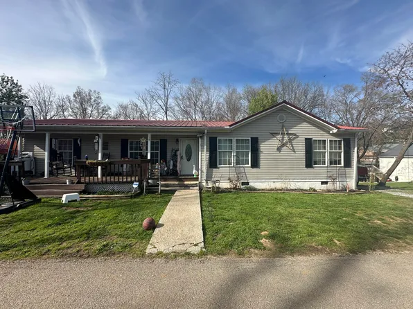 165 McNabb St, Newport, TN 37821