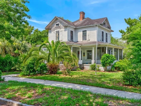 102 S Trowell Ave, Umatilla, FL 32784