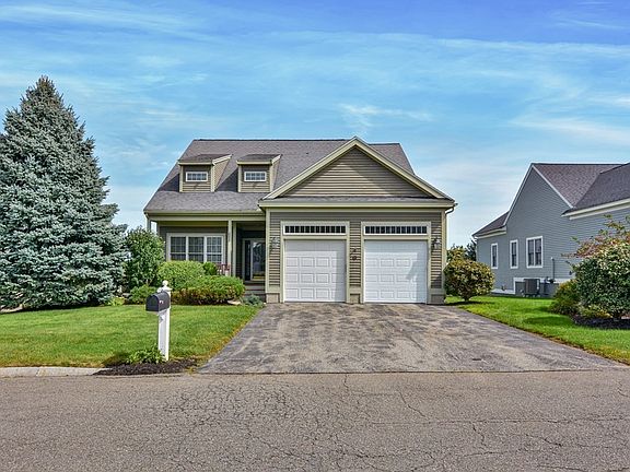 2nd image of 41 Apple Blossom Ln #6