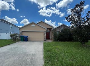 24383 SW 8th Pl, Newberry, FL 32669