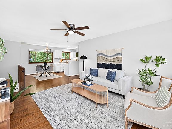 3rd image of 3909 Trebor Dr