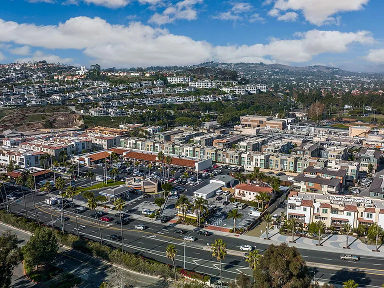 Doheny Way — Photo 19