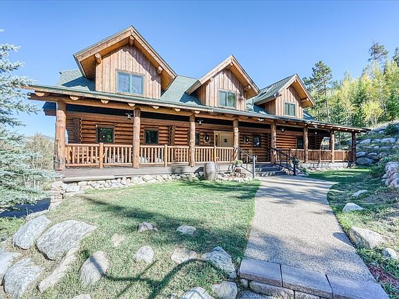 2nd image of 1624 Ruby Road