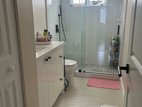 2nd image of 9371 Fontainebleau Blvd APT I242