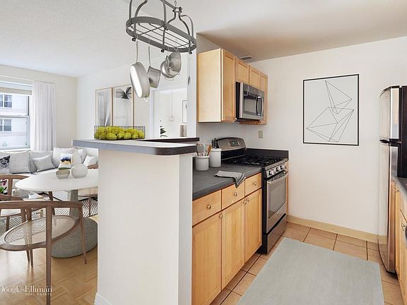 2nd image of 1787 Madison Ave APT 206