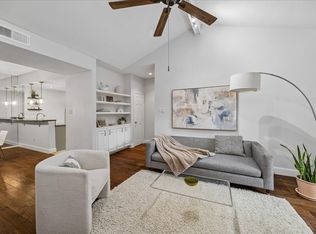 11711 Memorial Dr APT 272, Houston, TX 77024