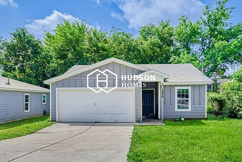 1608 E Robert St Photo 1