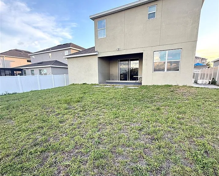 408 Sapphire Dr — Photo 18