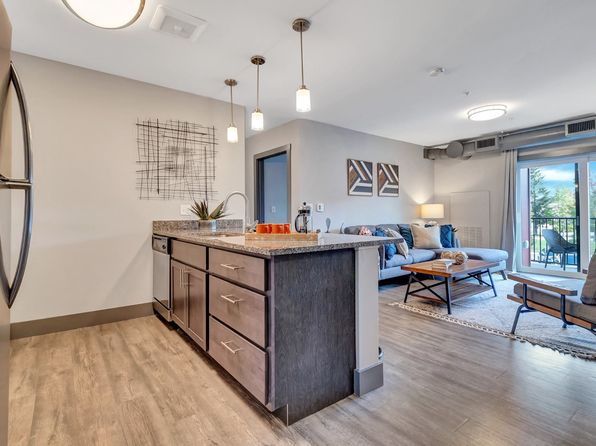 350 Clarks Pond Pkwy #4-102