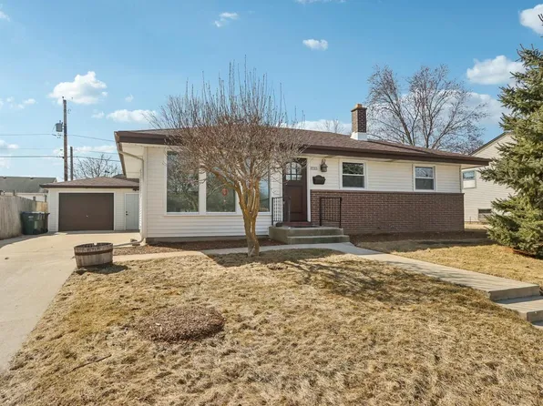 9501 Carol Ann DRIVE, Sturtevant, WI 53177