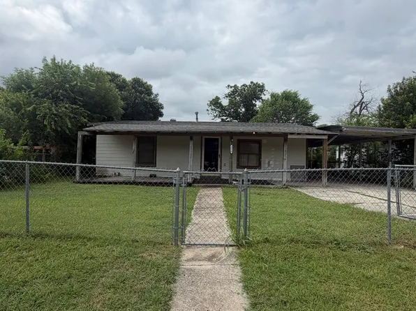 1210 W Gerald, San Antonio, TX 78211