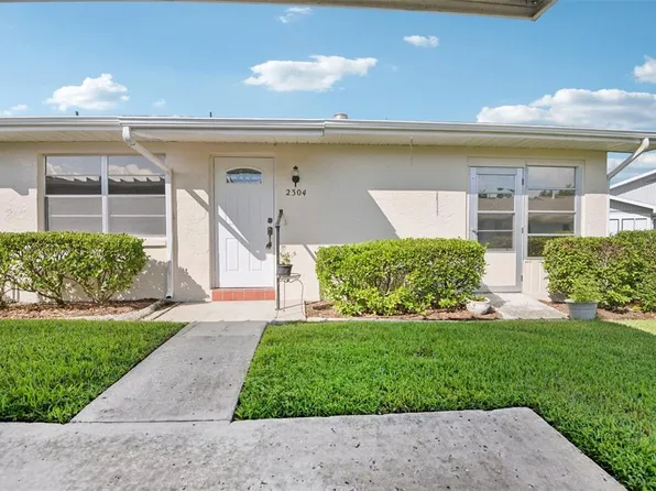 2304 Glenmore Cir #327, Sun City Center, FL 33573