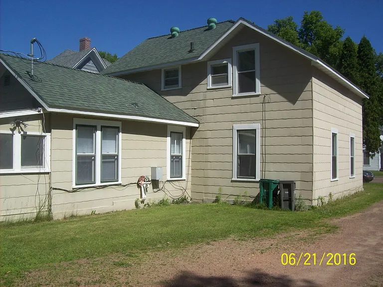 1017 Barland St #1 — Photo 9